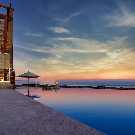 Athinais Villa Paleochora