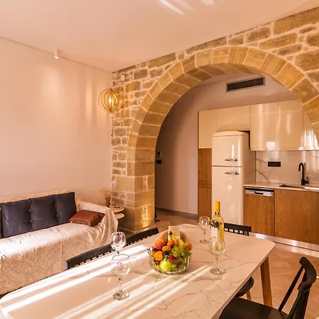 Athinais Villa Paleochora
